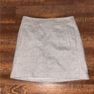 Ann Taylor LOFT gray wool blend mini skirt size 6